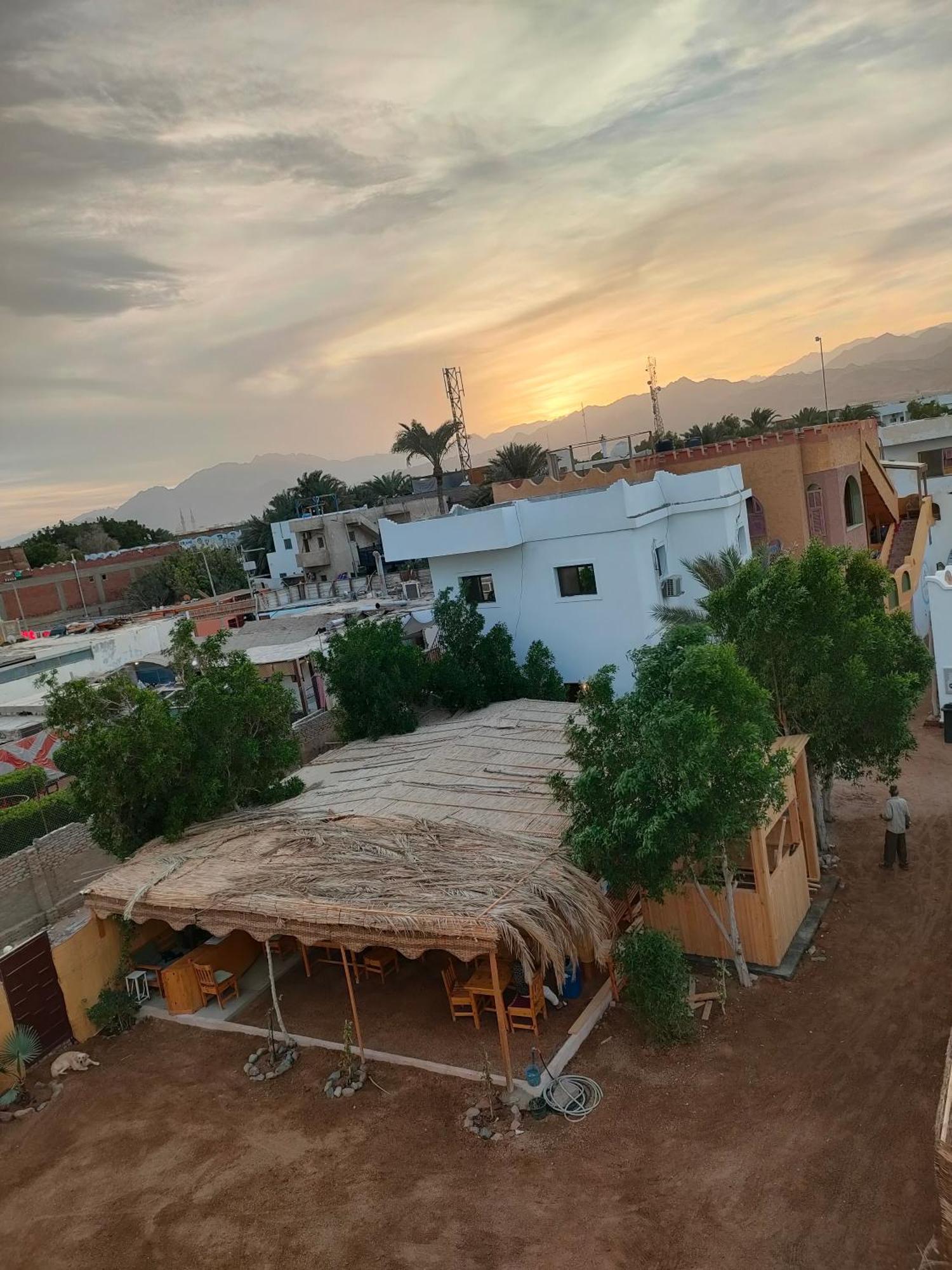 Al Deira Dahab Hotel Eksteriør bilde